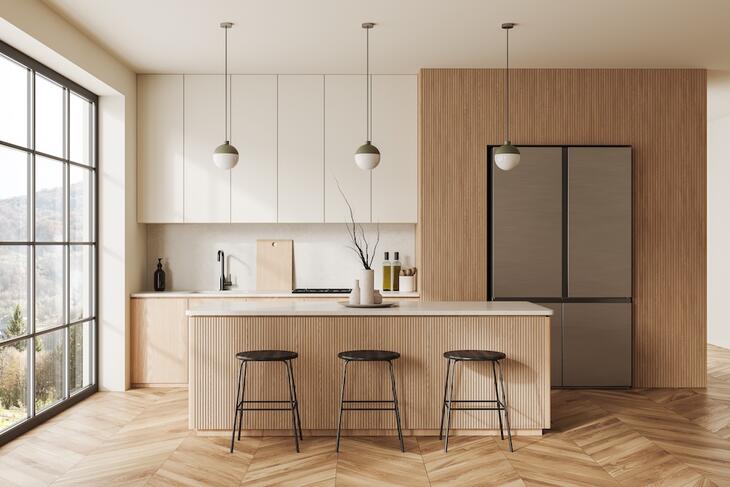 Transforme a sua cozinha com móveis e acabamentos de madeira
